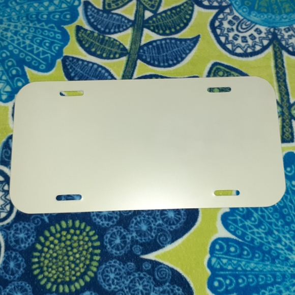 NFL Tennessee Titans Officially Licensed Car Tag Excellent Condition - Picture 3 of 3